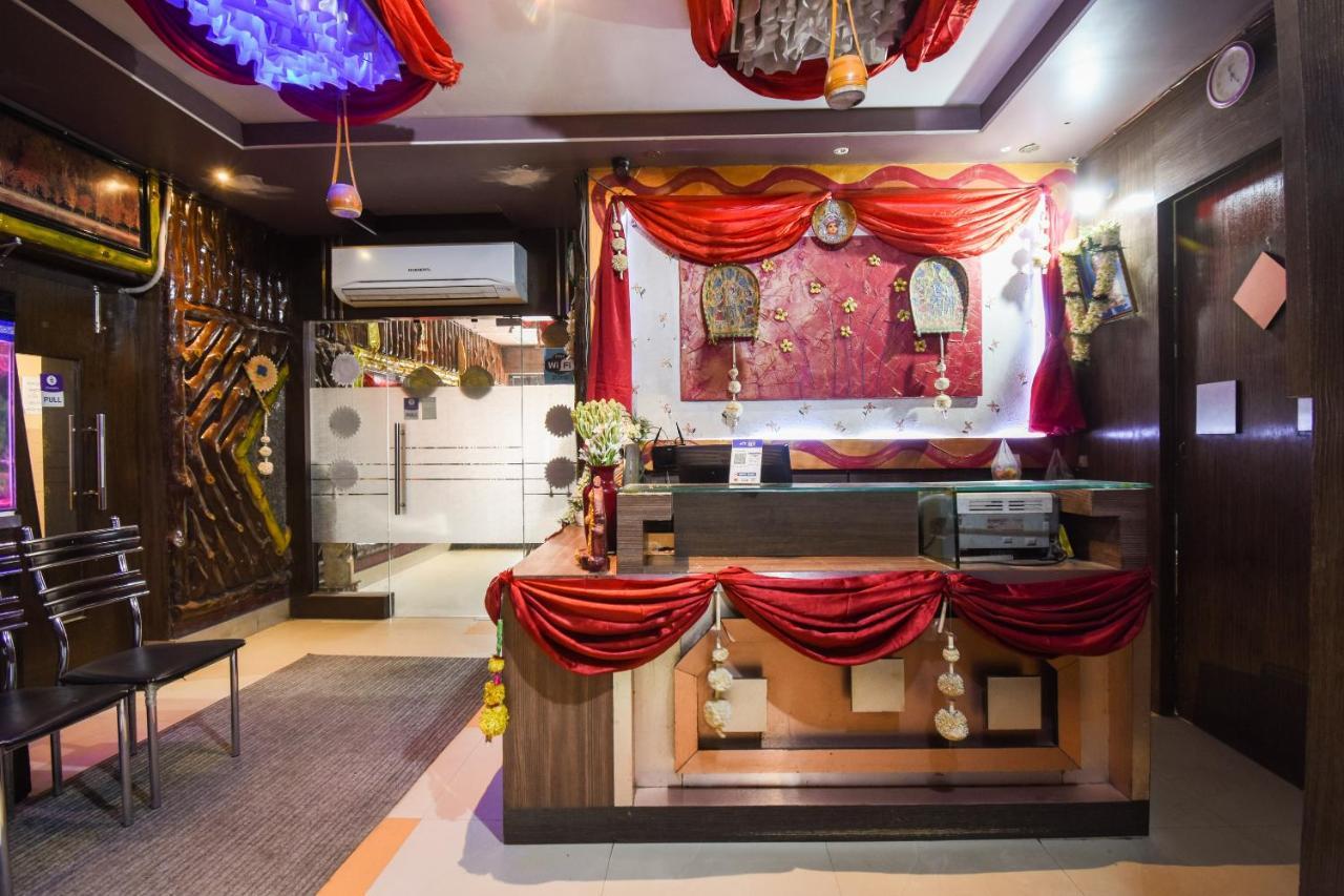 OYO 64260 Hotel Rajnandini Hābra Buitenkant foto
