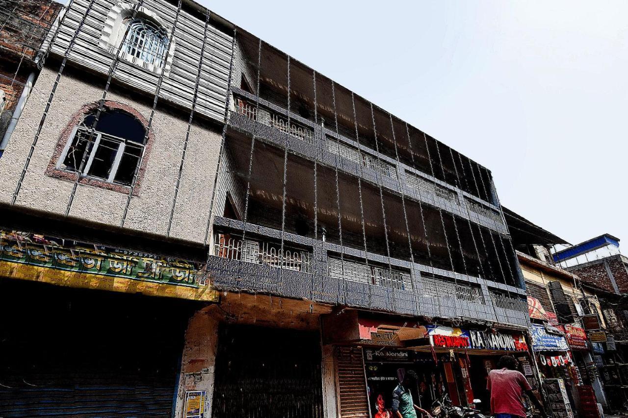 OYO 64260 Hotel Rajnandini Hābra Buitenkant foto