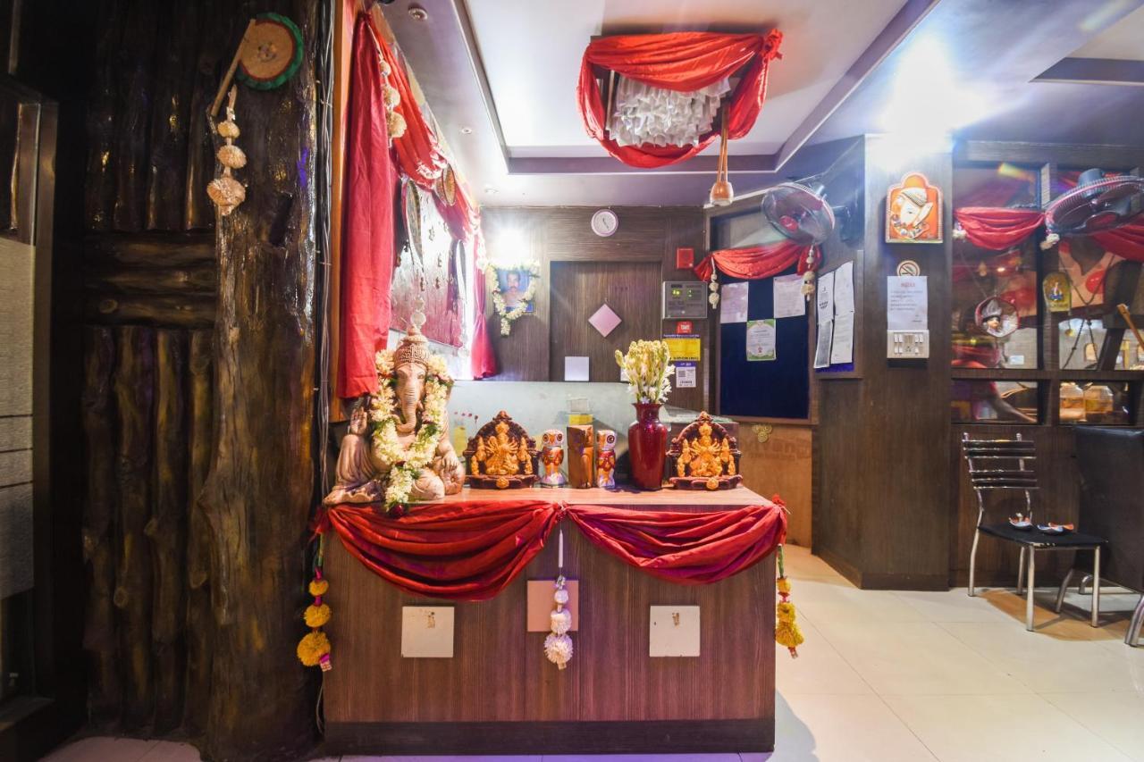 OYO 64260 Hotel Rajnandini Hābra Buitenkant foto